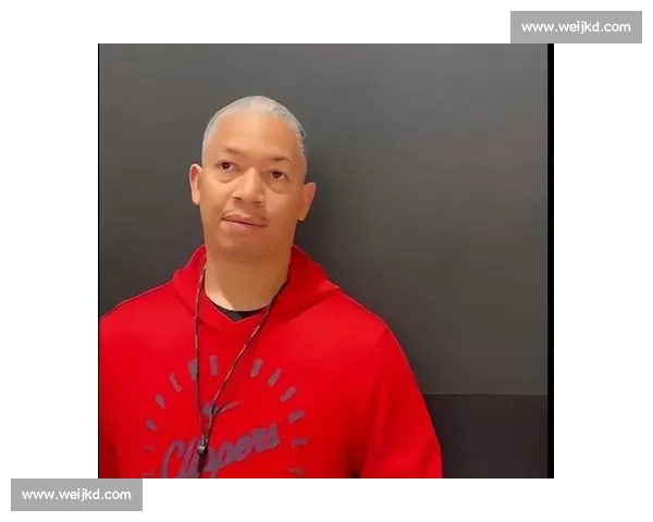 乐福加盟快船倒计时!老龄化战舰启航,泰伦卢如何破解阵容困局? 乐福加盟快船倒计时!老龄化战舰启航,泰伦卢如何破解阵容困局?
